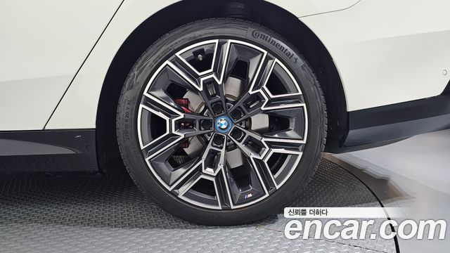 BMW i5 2024 — photo 7