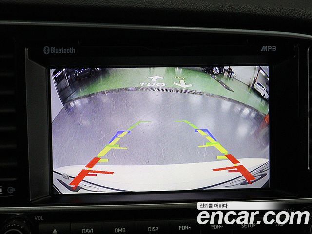 Hyundai AVANTE 2016 — photo 10