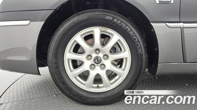 Kia OPIRUS 2010 — photo 5