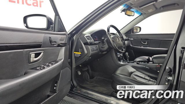 Kia OPIRUS 2010 — photo 10