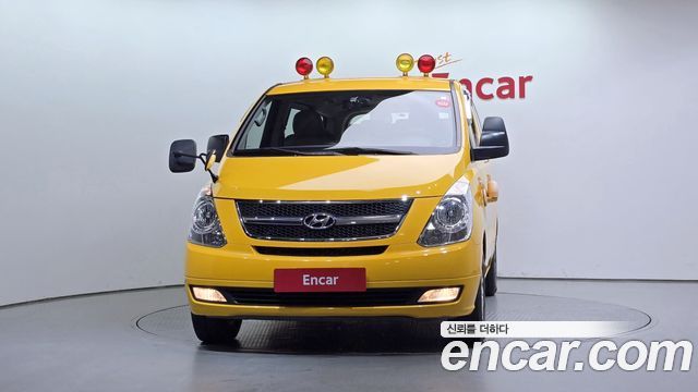 Hyundai Starex 2015 — photo 3