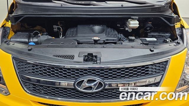 Hyundai Starex 2015 — photo 6