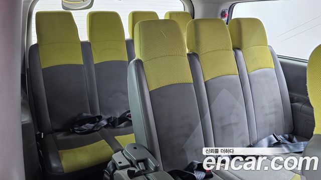 Hyundai Starex 2015 — photo 18