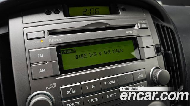 Hyundai Starex 2015 — photo 19