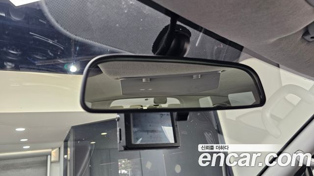 Hyundai Starex 2015 — photo 26