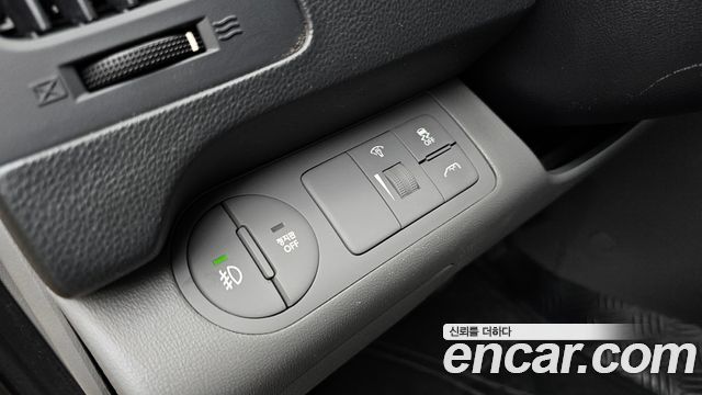 Hyundai Starex 2015 — photo 28