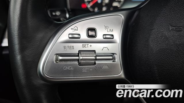 Mercedes-Benz CLS-Class 2019 — photo 33