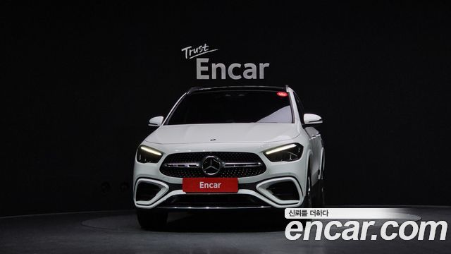 Mercedes-Benz GLA-Class 2024 — photo 3