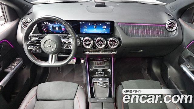 Mercedes-Benz GLA-Class 2024 — photo 10