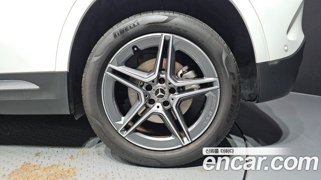 Mercedes-Benz GLA-Class 2024 — photo 7