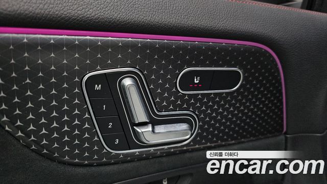 Mercedes-Benz GLA-Class 2024 — photo 30
