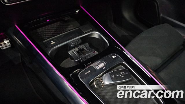 Mercedes-Benz GLA-Class 2024 — photo 31