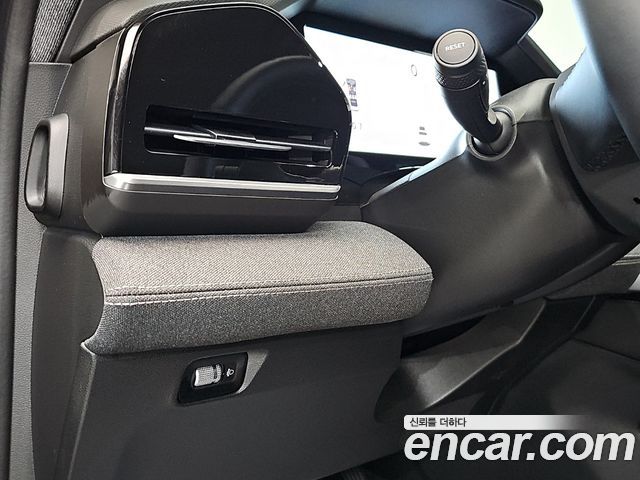 Renault Korea Grand Koleos 2025 — photo 16