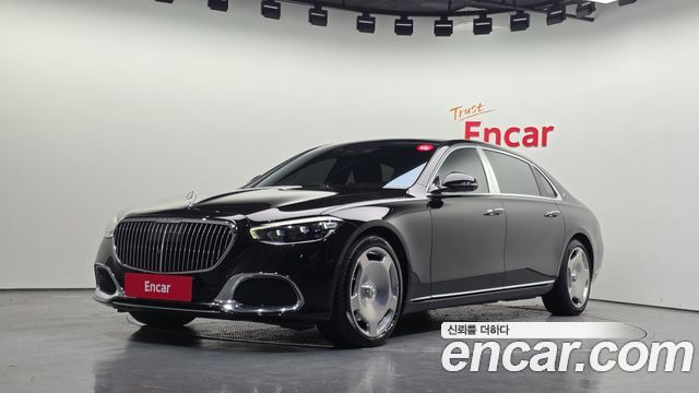 Mercedes-Benz S-Class 2023 — photo 1