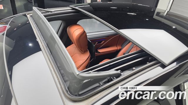Mercedes-Benz S-Class 2023 — photo 24