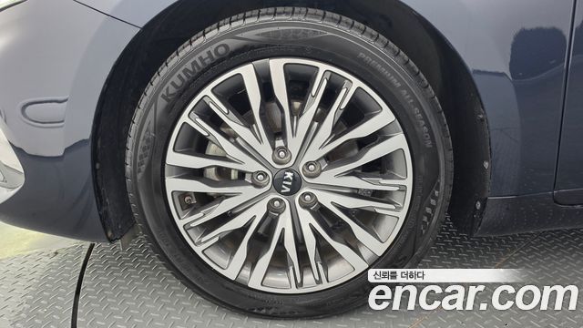 Kia K7 2020 — photo 5