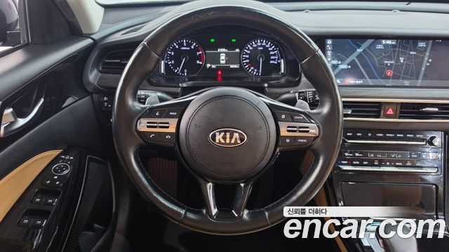 Kia K7 2020 — photo 13
