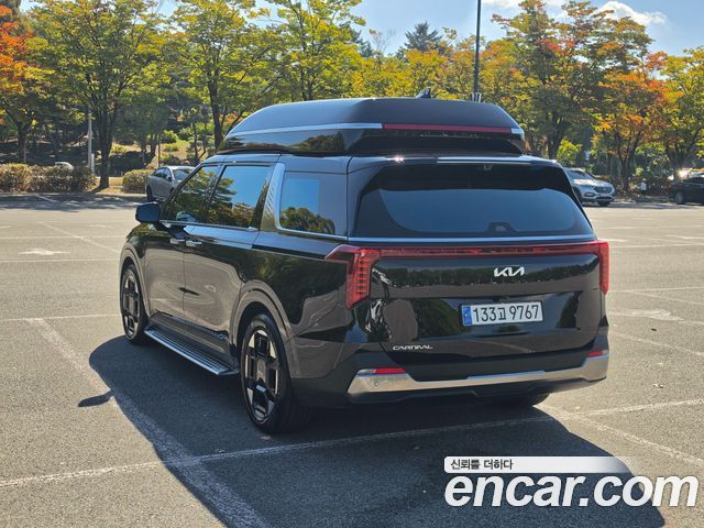 Kia Canival 2024 — photo 2