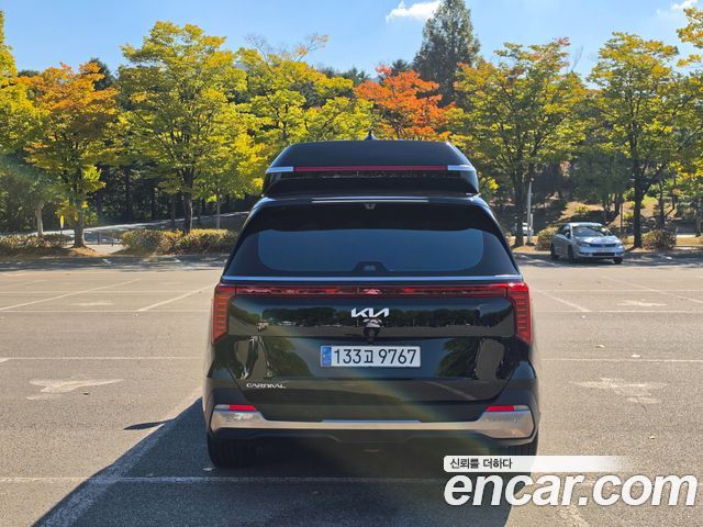 Kia Canival 2024 — photo 4
