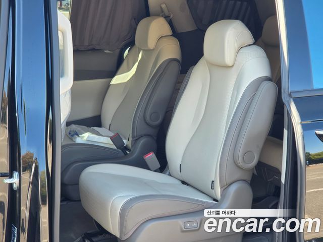 Kia Canival 2024 — photo 10