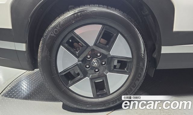 Hyundai Santafe 2025 — photo 5