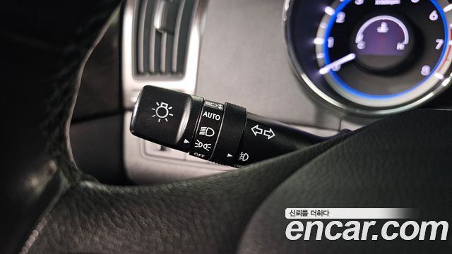 Hyundai Sonata 2013 — photo 26