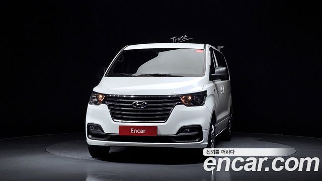 Hyundai Starex 2018 — photo 3