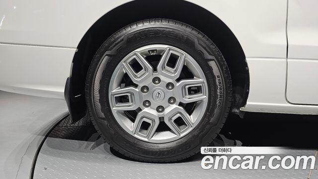 Hyundai Starex 2018 — photo 5