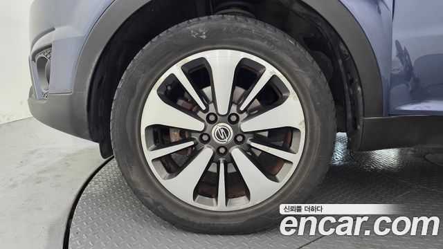 KG Mobility KORANDO 2014 — photo 5
