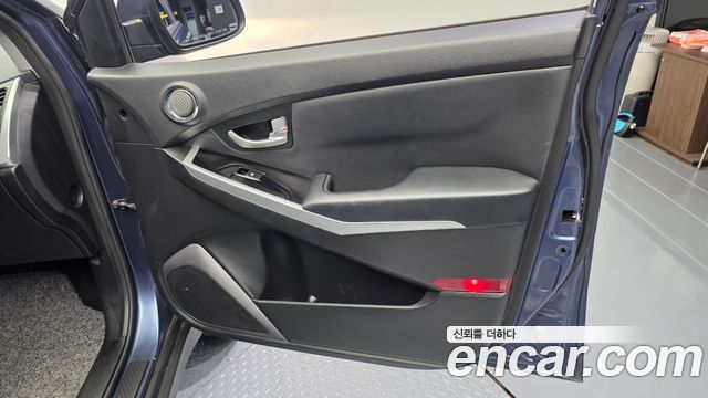 KG Mobility KORANDO 2014 — photo 14