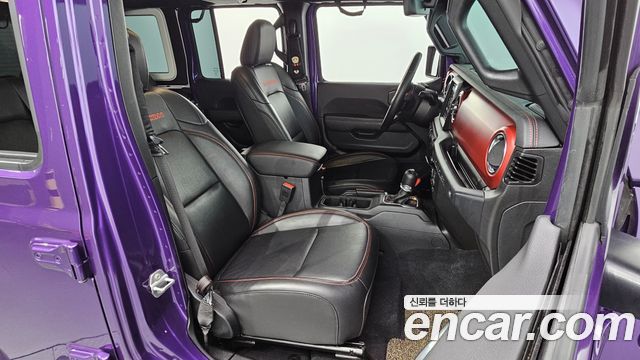 Jeep Wrangler 2023 — photo 13