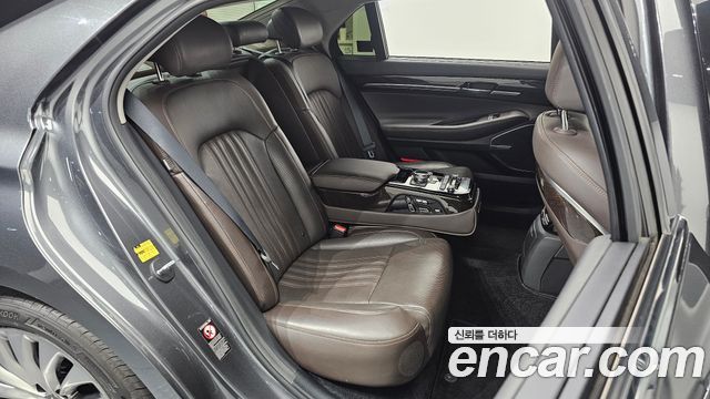 Genesis EQ900 2018 — photo 11