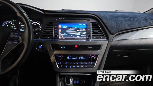 Hyundai Sonata 2016 — photo 20