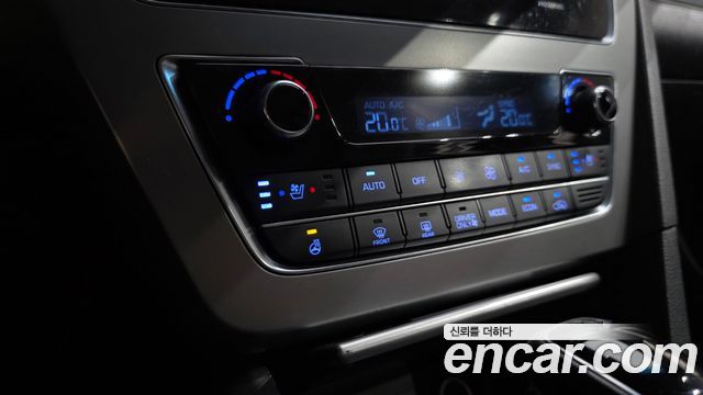 Hyundai Sonata 2016 — photo 22