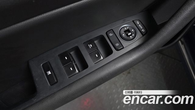 Hyundai Sonata 2016 — photo 30