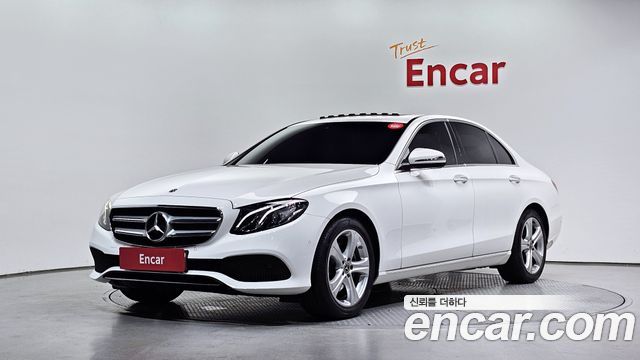 Mercedes-Benz E-Class 2018 — photo 1
