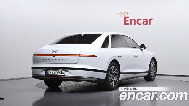 Hyundai Grandeur 2023 — photo 2