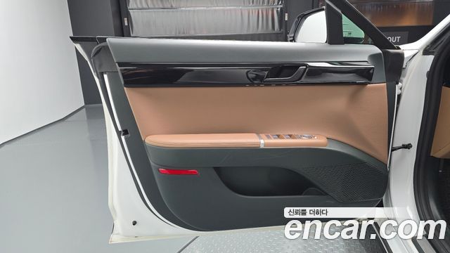 Hyundai Grandeur 2023 — photo 12