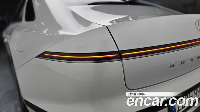 Hyundai Grandeur 2023 — photo 9