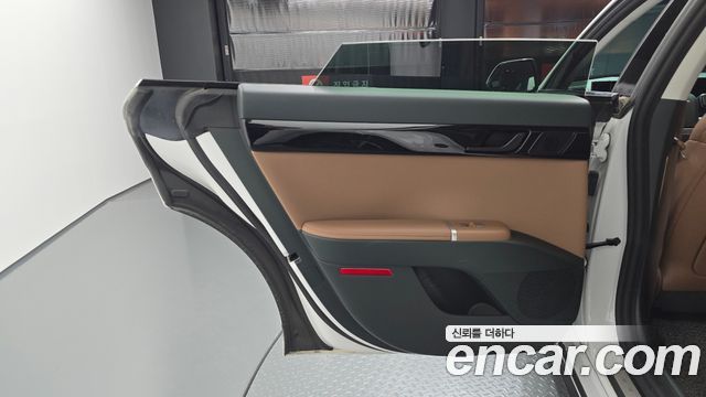 Hyundai Grandeur 2023 — photo 14