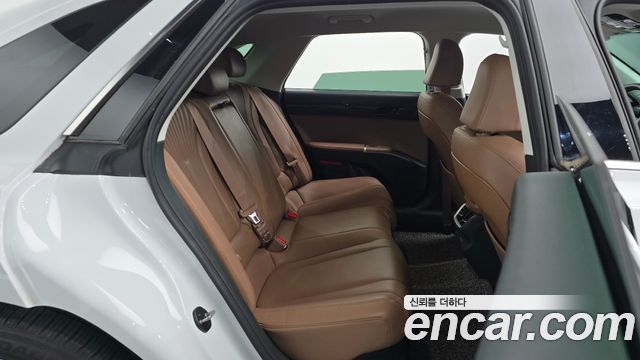 Hyundai Grandeur 2023 — photo 16