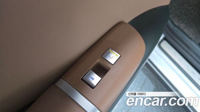 Hyundai Grandeur 2023 — photo 31