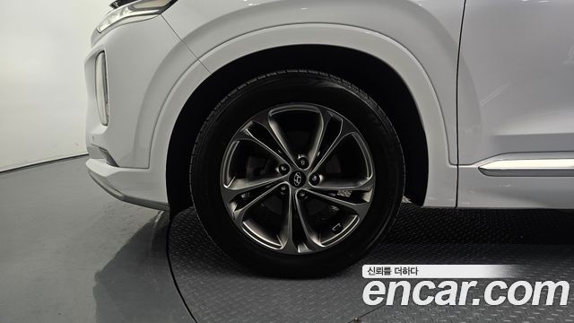 Hyundai Santafe 2019 — photo 5