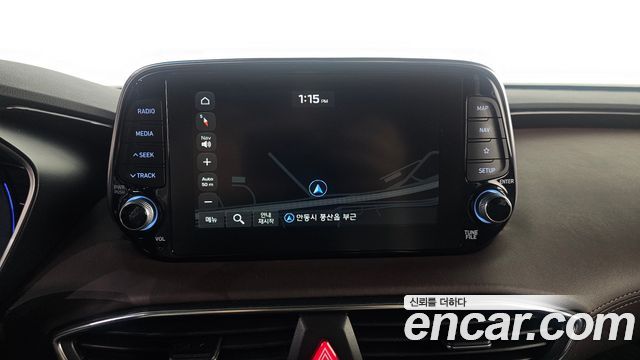 Hyundai Santafe 2019 — photo 18