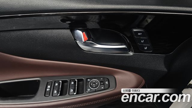 Hyundai Santafe 2019 — photo 23