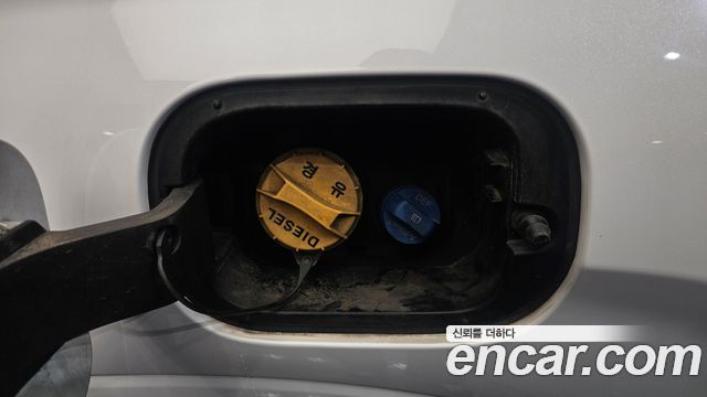 Hyundai Santafe 2019 — photo 28