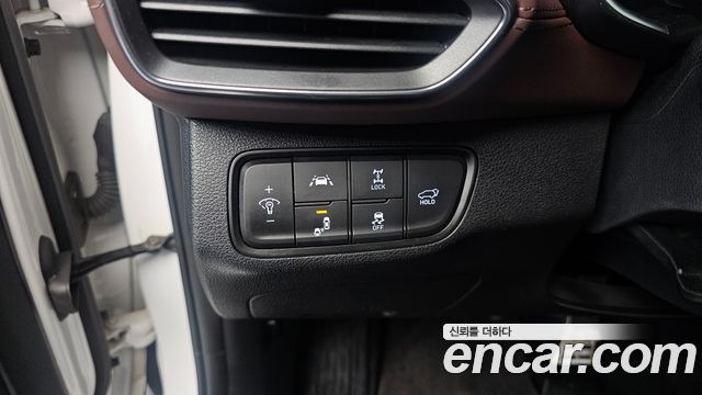 Hyundai Santafe 2019 — photo 34