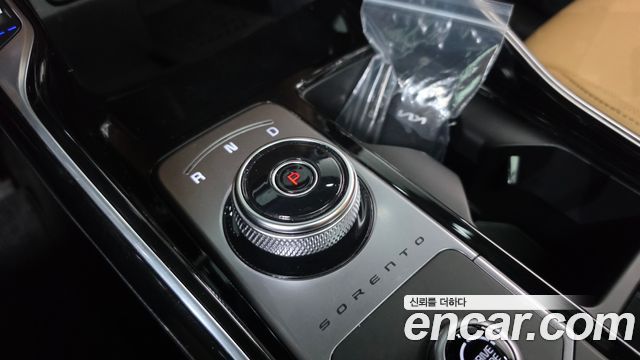Kia Sorento 2023 — photo 12