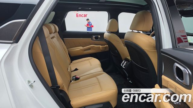 Kia Sorento 2023 — photo 17