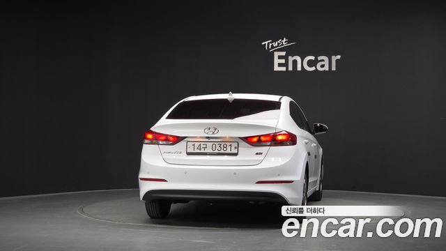 Hyundai AVANTE 2016 — photo 4
